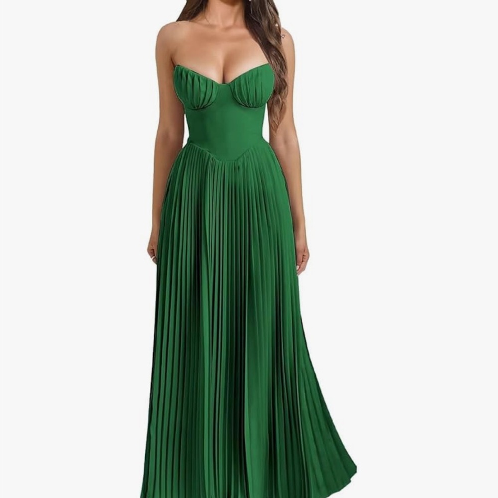 Elegant Green Strapless Dress